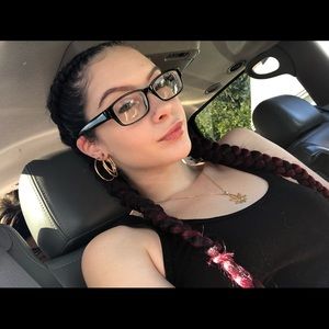 Meet your Posher, Jalina